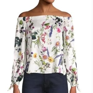 Bailey 44 floral satin tie sleeve top S